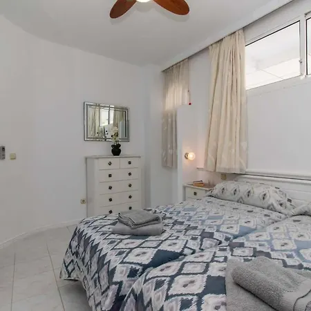 Club Atlantis 35 - One Bed Lägenhet Costa Adeje (Tenerife)